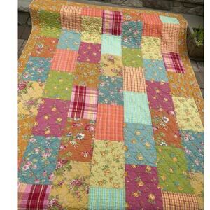 The Company Store Patchwork Floral Cotton Quilt 62x88 reversible vintage floral
